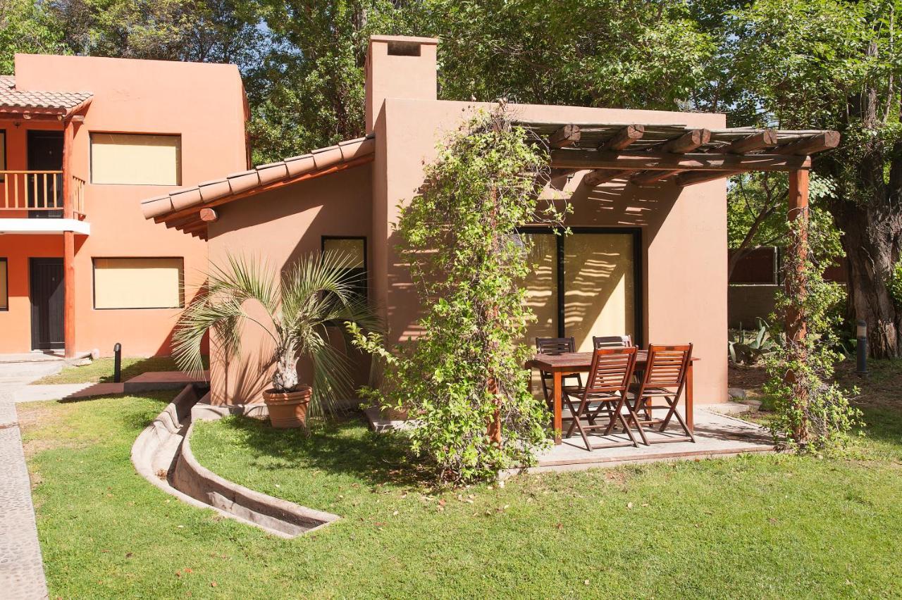 Postales Green Aparts - Chacras de Coria Exterior foto