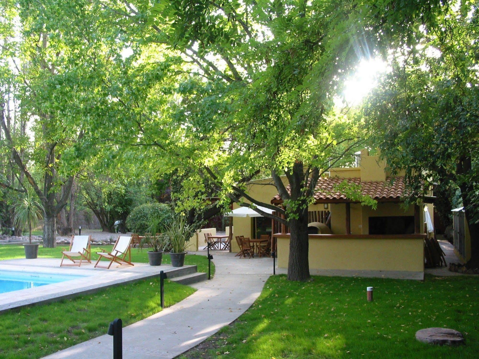 Postales Green Aparts - Chacras de Coria Exterior foto
